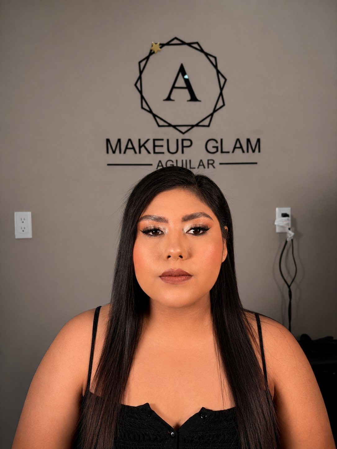 Makeup Glam Aguilar