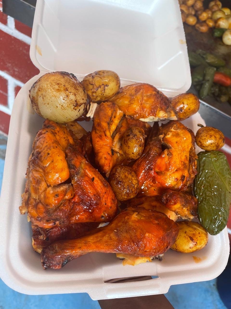Pollos a la leña Cristo Rey