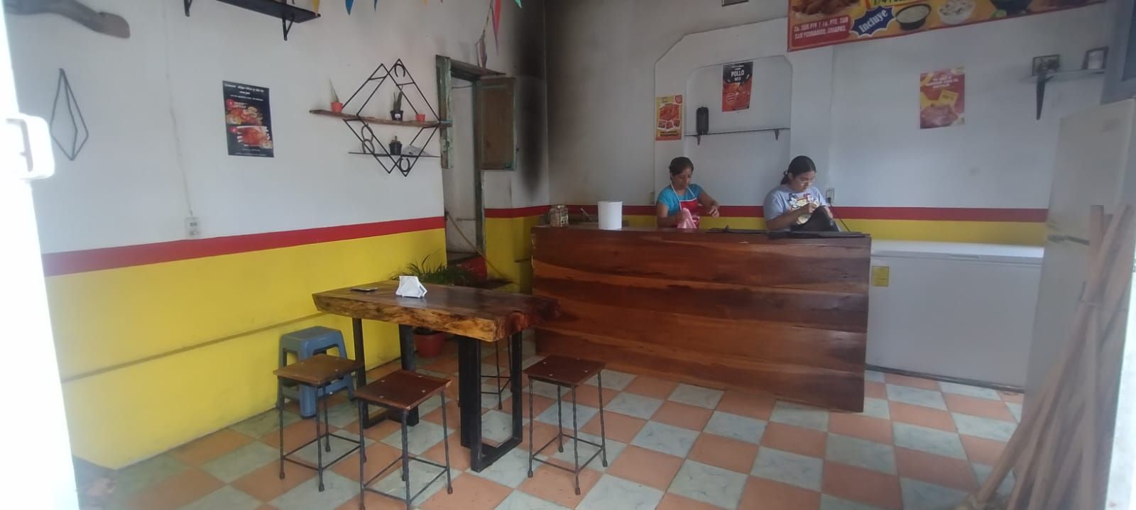 La Casona Pollos Camperos