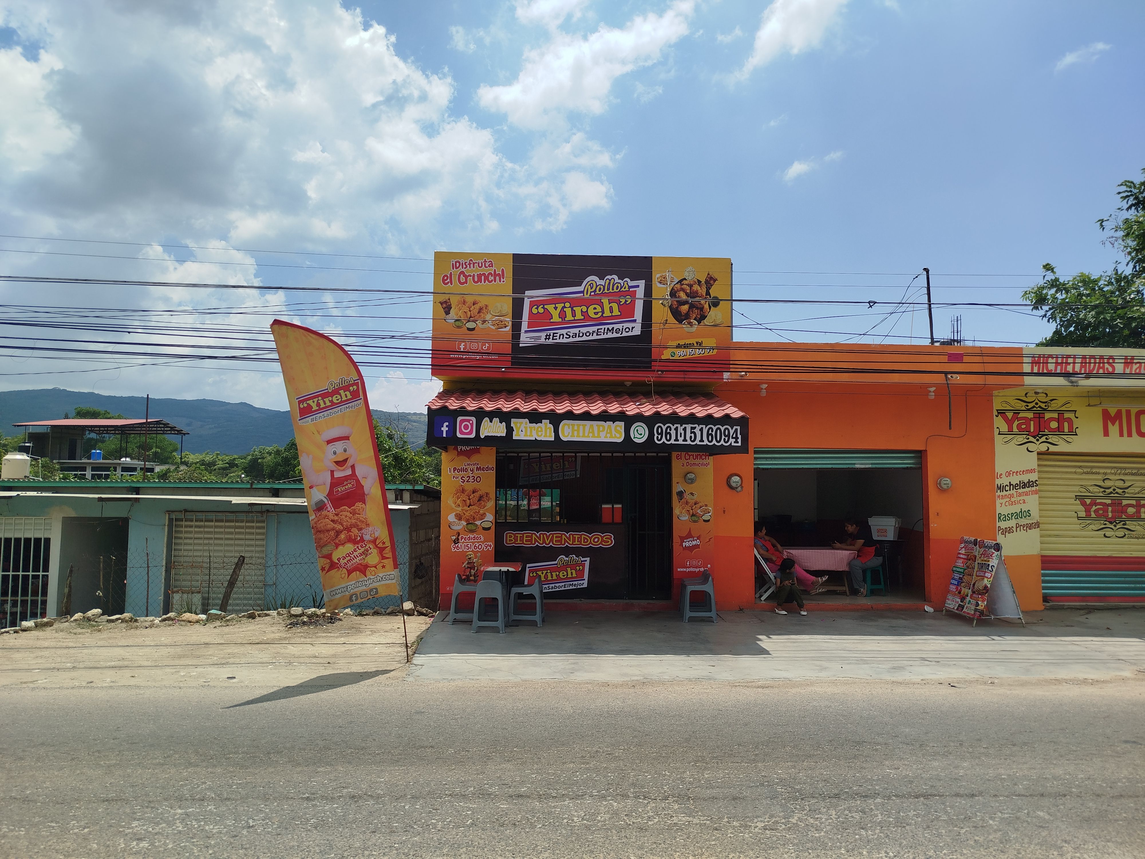 Pollos Yireh