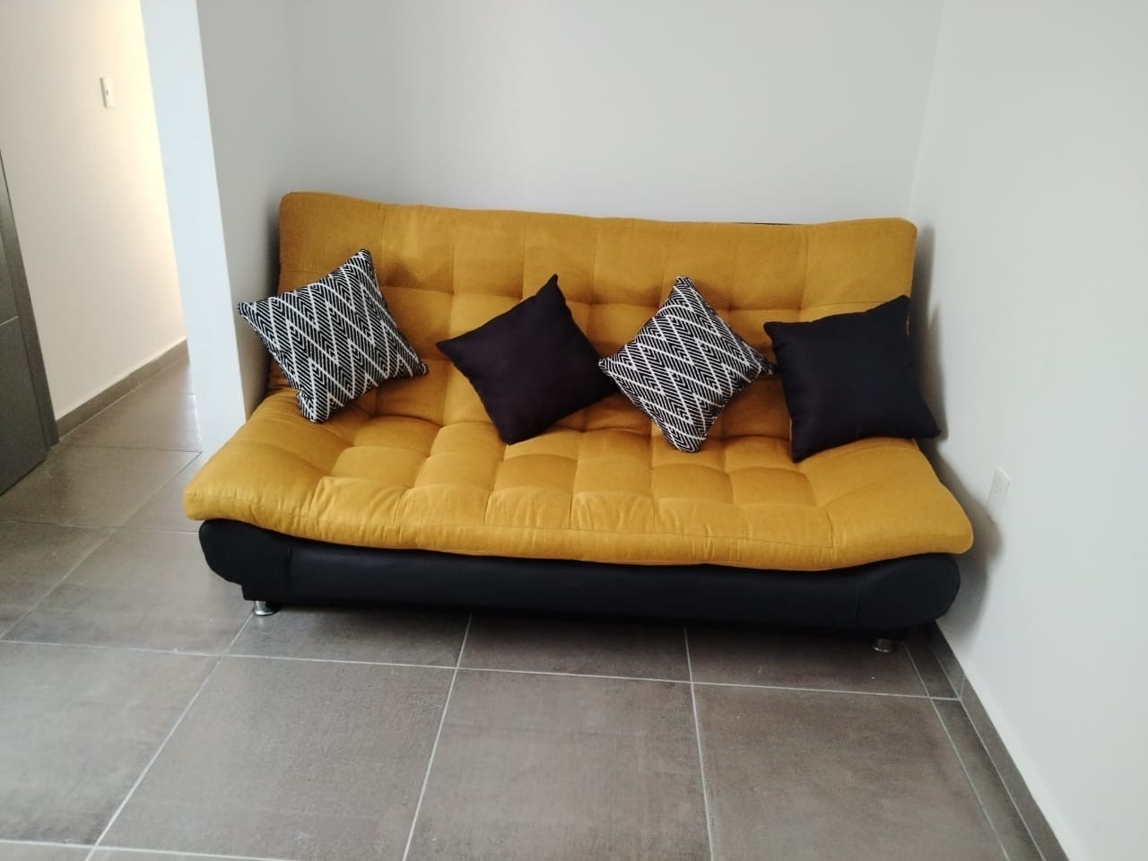 Tapiceria y Carpinteria Mendez