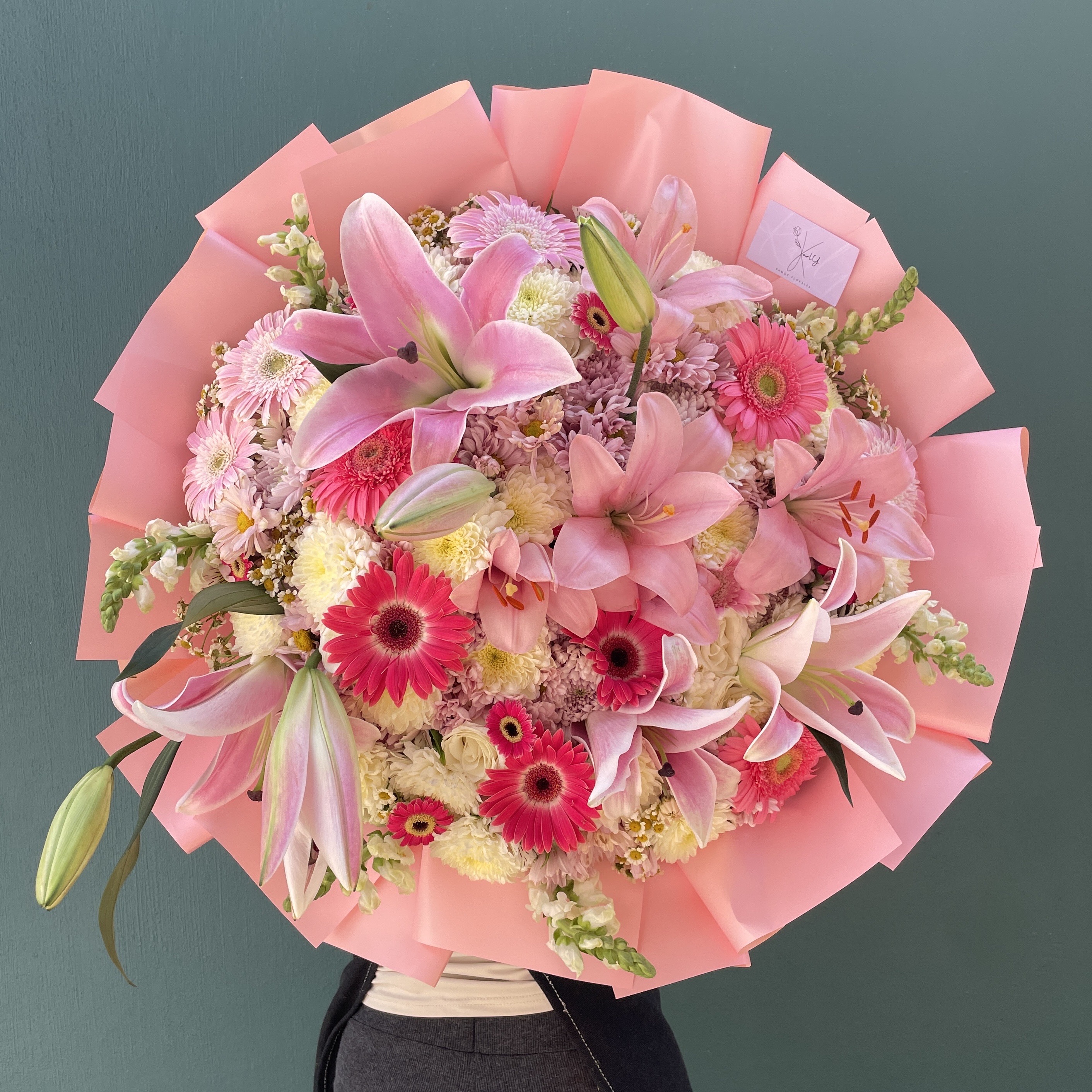 Karly (Arreglos Florales)