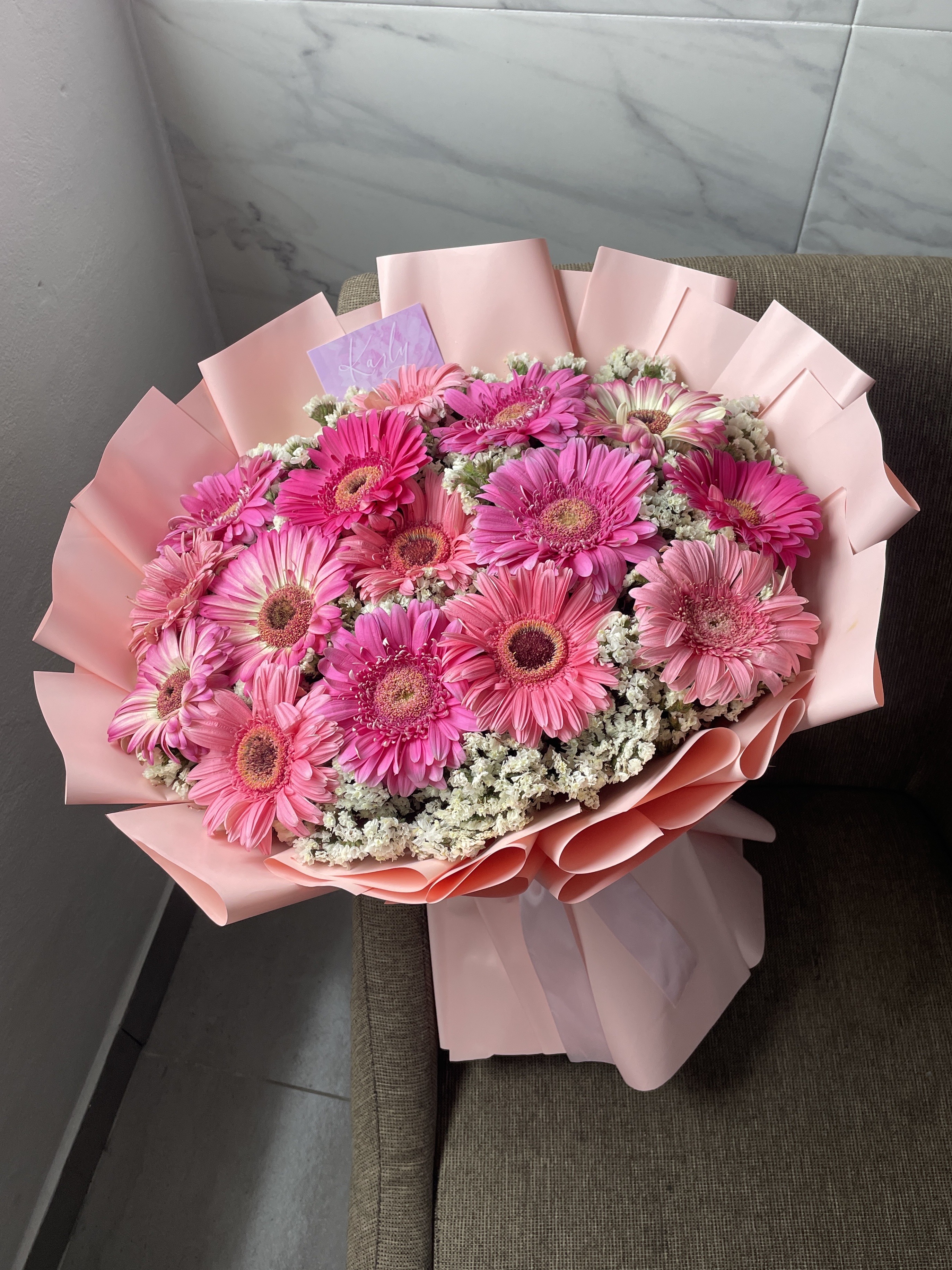 Karly (Arreglos Florales)