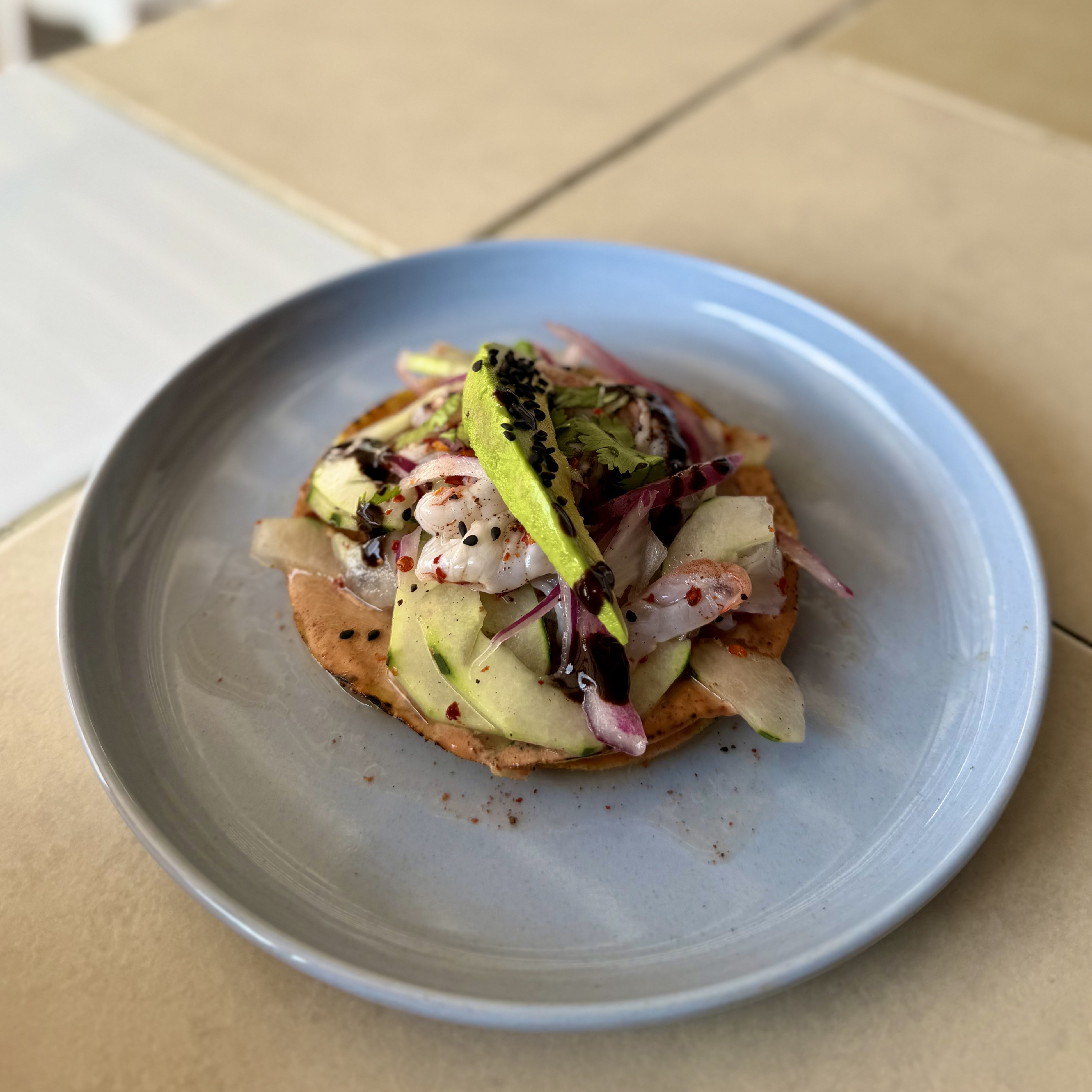tostada chile aguachile