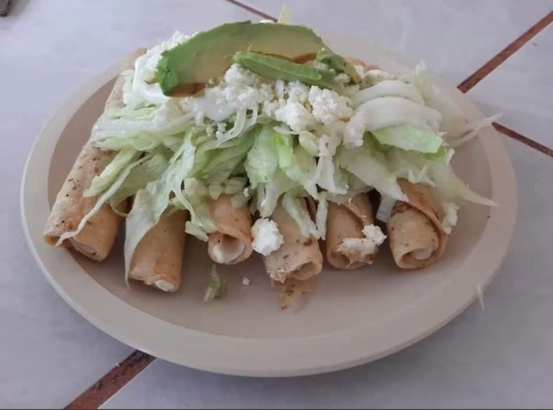 tacos dorados